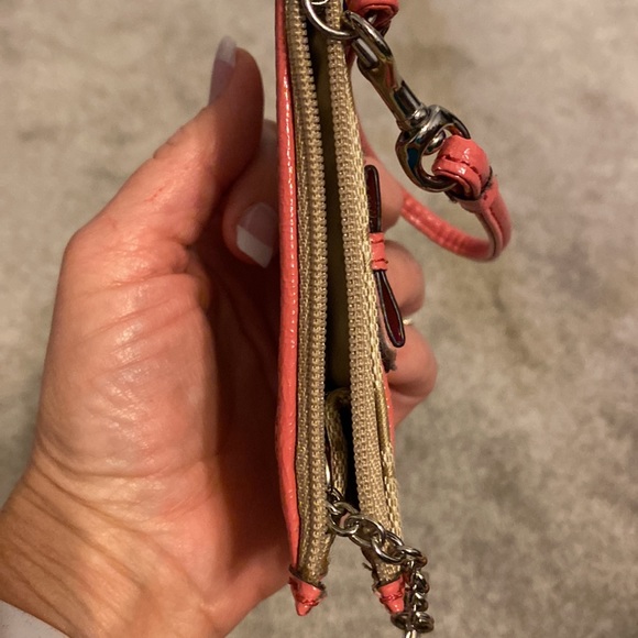 Coach wristlet - Picture 7 of 9